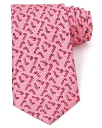 Candy canes congregate on this colorful, lighthearted design from Vineyard Vines, the perfect tie for your Christmas party tour. Candy canes congregate on this colorful, lighthearted design from Vineyard Vines, the perfect tie for your Christmas party tour.