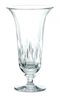 Vera Wang by Wedgwood Duchesse 11-Inch Vase Vera Wang by Wedgwood Duchesse 11-Inch Vase