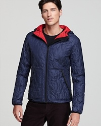 The quilted design of this warm coat from Victorinox lends an authentic urban vibe that's perfect for your late night exploits. The quilted design of this warm coat from Victorinox lends an authentic urban vibe that's perfect for your late night exploits.