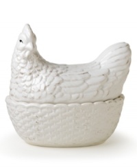 A feathered friend from the Pfaltzgraff Country Cupboard collection, this rooster-shaped canister wakes up the nest with old-fashioned charm. Featuring a rustic whitewash finish and embossed stoneware basket for storing biscuits, cookies and more. A feathered friend from the Pfaltzgraff Country Cupboard collection, this rooster-shaped canister wakes up the nest with old-fashioned charm. Featuring a rustic whitewash finish and embossed stoneware basket for storing biscuits, cookies and more.