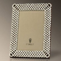 L'Objet Braid Picture Frames - Platinum 4 x 6 inch picture frame L'Objet Braid Picture Frames - Platinum 4 x 6 inch picture frame