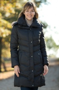 Women's Andrew Marc Mercy Down Coat with Coyote Fur Trim, BLACK, Size LARGE (8) Women's Andrew Marc Mercy Down Coat with Coyote Fur Trim, BLACK, Size LARGE (8)