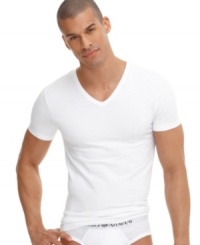 If you're looking for maximum comfort, turn to this form-fitting v-neck for an undershirt that maintains its original features after several washes.