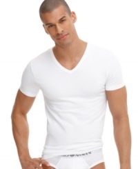 If you're looking for maximum comfort, turn to this form-fitting v-neck for an undershirt that maintains its original features after several washes. If you're looking for maximum comfort, turn to this form-fitting v-neck for an undershirt that maintains its original features after several washes.