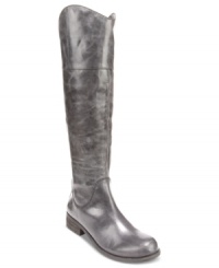 Indulge in the luxurious leather of BCBGeneration's Mailino boots. With an exposed back zipper and a smooth round toe, this must-have style is bound to be one of your new faves. Indulge in the luxurious leather of BCBGeneration's Mailino boots. With an exposed back zipper and a smooth round toe, this must-have style is bound to be one of your new faves.