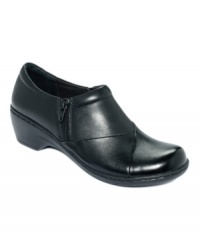 Versatile and charming. The Channing Bianca mules by Clarks look great all day. Versatile and charming. The Channing Bianca mules by Clarks look great all day.