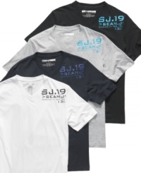 Go rogue. This graphic tee from Sean John is perfect to pair with everything from a blazer to your favorite pair of jeans. Go rogue. This graphic tee from Sean John is perfect to pair with everything from a blazer to your favorite pair of jeans.