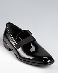 Glossy patent leather brings sheen and polish to your highly refined dressed-up wardrobe. Glossy patent leather brings sheen and polish to your highly refined dressed-up wardrobe.