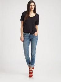 Classic straight-leg denim in a slightly-distressed wash, cropped and cuffed above the ankle.THE FITRise, about 8Inseam, about 27THE DETAILSZip flyFive-pocket styleBack flap pockets98% cotton/2% LycraMachine washMade in USA of imported fabricModel shown is 5'9 (175cm) wearing US size 4. Classic straight-leg denim in a slightly-distressed wash, cropped and cuffed above the ankle.THE FITRise, about 8Inseam, about 27THE DETAILSZip flyFive-pocket styleBack flap pockets98% cotton/2% LycraMachine washMade in USA of imported fabricModel shown is 5'9 (175cm) wearing US size 4.