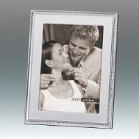 These distinctive and elegant silver-plated frames offer a beautiful way to showcase your pictures. Available in three sizes.