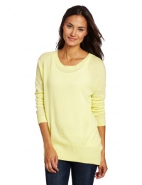 Magaschoni Women's 100% Cashmere High Low Sweater, Icy Lemon, Medium Magaschoni Women's 100% Cashmere High Low Sweater, Icy Lemon, Medium