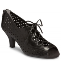 Up-to-the-minute and completely stylish, this Fax Figure pump from Aerosoles pulls out all the stops. Up-to-the-minute and completely stylish, this Fax Figure pump from Aerosoles pulls out all the stops.