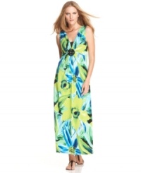 Tropical paint-inspired blooms bring this Elementz dress to life! Pair it with flat sandals to channel island style. Tropical paint-inspired blooms bring this Elementz dress to life! Pair it with flat sandals to channel island style.