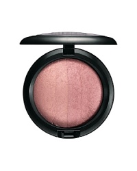 Inspired by the ethereal mineral hues of Brazil, these two limited edition M·A·C Mineralize Skinfinish shades get richer with the infusion of finely milled gems. Inspired by the ethereal mineral hues of Brazil, these two limited edition M·A·C Mineralize Skinfinish shades get richer with the infusion of finely milled gems.