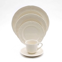 In 1821, Gien was founded for the purpose of bringing fine English earthenware manufacturing techniques to France. Pont Au Choux White is an ivory dinnerware collection with intricate inlaid design work. In 1821, Gien was founded for the purpose of bringing fine English earthenware manufacturing techniques to France. Pont Au Choux White is an ivory dinnerware collection with intricate inlaid design work.