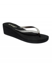 A slim strap of sparkle is all you need. Reef's Krystal Star wedge thong sandals are the perfect way to add shimmer to your summer days. A slim strap of sparkle is all you need. Reef's Krystal Star wedge thong sandals are the perfect way to add shimmer to your summer days.