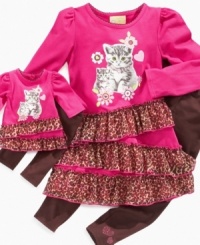 Your living doll will love dressing in her own doll to match her tunic and leggings from Sweet Heart Rose for Dollie and Me. Your living doll will love dressing in her own doll to match her tunic and leggings from Sweet Heart Rose for Dollie and Me.