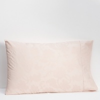 Graceful florals, jacquards and delicate embroidery in a romantic palette of soft silver, cream and blush are layered with a romantic chinoiserie duvet - backed with timeless houndstooth - for an elegant, unexpected twist. Graceful florals, jacquards and delicate embroidery in a romantic palette of soft silver, cream and blush are layered with a romantic chinoiserie duvet - backed with timeless houndstooth - for an elegant, unexpected twist.