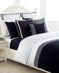 Crisp. Classic. Featuring navy pinstripes on smooth, 300-thread count white cotton, the Williamstown sheet set from Tommy Hilfiger is the definition of smart style. Self hem. Crisp. Classic. Featuring navy pinstripes on smooth, 300-thread count white cotton, the Williamstown sheet set from Tommy Hilfiger is the definition of smart style. Self hem.