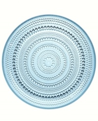 Like dewdrops in the morning sun, the bubbles circling Iittala's Kastehelmi plate glisten in pressed glass to reflect all the light at your table. A watery blue hue adds to the tranquil nature of the vintage Oiva Toikka design. Like dewdrops in the morning sun, the bubbles circling Iittala's Kastehelmi plate glisten in pressed glass to reflect all the light at your table. A watery blue hue adds to the tranquil nature of the vintage Oiva Toikka design.