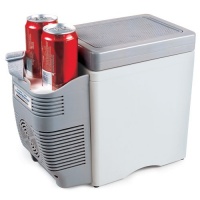 Roadpro 7 Liter 12V Cooler / Warmer with Cup Holders Roadpro 7 Liter 12V Cooler / Warmer with Cup Holders