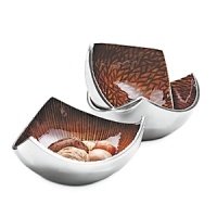 Handcrafted with exquisite spice, vine and rice designs, these snack bowls are perfect for entertaining or for organizing small trinkets. Handcrafted with exquisite spice, vine and rice designs, these snack bowls are perfect for entertaining or for organizing small trinkets.