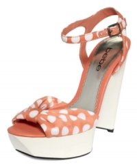 Polka dots are always fun and fancy. Bebe's Kenley platform sandals are super tall and super cute. Polka dots are always fun and fancy. Bebe's Kenley platform sandals are super tall and super cute.