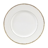 Vera Wang, in collaboration with Wedgwood, has designed a tableware collection full of understated elegance, classic beauty that embraces the ultra chic, sophisticated style that Vera is known for. Gilded Leaf takes its inspiration from the Greek and Neo-classical accents used in Vera Wangs Spring 2008 Bridal Collection. The gold and platinum mixed motifs invoke themes of nature and spring with graceful and subtle flourishes. This collection is designed to stand-alone or to mix and match.