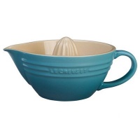 Le Creuset Stoneware 16-Ounce Citrus Juicer, Caribbean Le Creuset Stoneware 16-Ounce Citrus Juicer, Caribbean