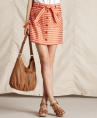 An A-line silhouette with allover stripes make this charming skirt from Tommy Hilfiger a summery essential. Try it with a tee and sandals! An A-line silhouette with allover stripes make this charming skirt from Tommy Hilfiger a summery essential. Try it with a tee and sandals!