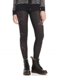 Give your leggings look a graphic makeover with this floral-print pair from American Rag! Give your leggings look a graphic makeover with this floral-print pair from American Rag!