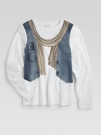An essential long-sleeved tee is rendered in soft, washed cotton with vest, sunglasses and GG scarf print.Ribbed crewneckShort sleevesPullover styleCottonMachine washImported An essential long-sleeved tee is rendered in soft, washed cotton with vest, sunglasses and GG scarf print.Ribbed crewneckShort sleevesPullover styleCottonMachine washImported
