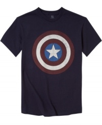 Your casual-style intuition will be right on target in this fun graphic t-shirt from Freeze. Your casual-style intuition will be right on target in this fun graphic t-shirt from Freeze.