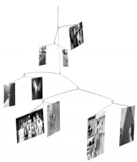Kikkerland Randon Hanging Photo Mobile Kikkerland Randon Hanging Photo Mobile