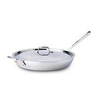 The French skillet features a large surface area and round sides that superlatively retain heat while preventing spattering. Handcrafted of American-made steel in Pennsylvania-as it has been for four decades-it is ideal for searing, browning and pan-frying everything from meats to eggs. A loop handle (opposite the long handle) provides added convenience and stability in pouring and transporting.