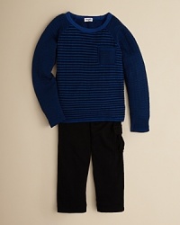 Charming, comfortable and well-constructed, this handsome raglan sleeve tee and solid pant set outfit your little guy for everyday style you'll both love. Charming, comfortable and well-constructed, this handsome raglan sleeve tee and solid pant set outfit your little guy for everyday style you'll both love.