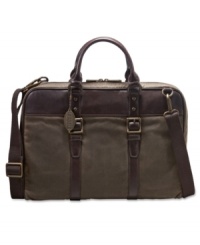 Carry around classic heritage style with this elevated document bag from Fossil. Carry around classic heritage style with this elevated document bag from Fossil.