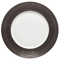 Grooves of ribbed platinum on pure white porcelain hint at formality, yet Vera Wang's Devotion Platinum platter has an updated shape and is dishwasher and microwave safe - perfect for everyday enjoyment.