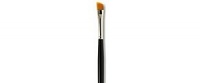 Laura Mercier Brow Definer Brush is a synthetic, flat angled brush designed specifically for flawless application of Brow Definer. The fine tip precisely delivers pigment and places each brow hair in its rightful place. Laura Mercier Brow Definer Brush is a synthetic, flat angled brush designed specifically for flawless application of Brow Definer. The fine tip precisely delivers pigment and places each brow hair in its rightful place.