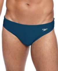 Stay fit. These briefs from Speedo are made to resist bagging for long-lasting comfort. Stay fit. These briefs from Speedo are made to resist bagging for long-lasting comfort.
