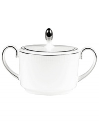 In an exquisite union of the contemporary and the classical, renowned bridal designer Vera Wang and Wedgwood have created a dinnerware and dishes pattern that brings elegance to the modern table. Blanc sur Blanc marries pure white with a textured matte border and platinum edging for subtle tonal contrast. In an exquisite union of the contemporary and the classical, renowned bridal designer Vera Wang and Wedgwood have created a dinnerware and dishes pattern that brings elegance to the modern table. Blanc sur Blanc marries pure white with a textured matte border and platinum edging for subtle tonal contrast.