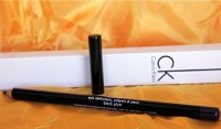 ck Calvin Klein eye definition Defining pencil 107 black plum ck Calvin Klein eye definition Defining pencil 107 black plum