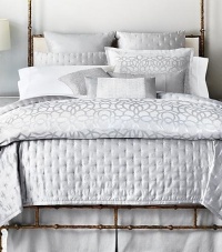 Hudson Park Collection Luxe Diamond Stitch Queen Bedskirt Hudson Park Collection Luxe Diamond Stitch Queen Bedskirt