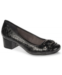 Poised and polished. Life Stride's Lynx pumps feature metal detailing on the vamp and a trendy chunky heel. Poised and polished. Life Stride's Lynx pumps feature metal detailing on the vamp and a trendy chunky heel.