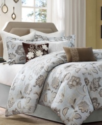 Turn your bed into a garden of tranquility with this Harbor House Lynnwood decorative pillow. Soothing tones and intricate embroidered accents add extra flair to this coordinating element. Turn your bed into a garden of tranquility with this Harbor House Lynnwood decorative pillow. Soothing tones and intricate embroidered accents add extra flair to this coordinating element.