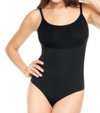 SPANX Trust Your Thinstincts Thong Bodysuit (1577) SPANX Trust Your Thinstincts Thong Bodysuit (1577)