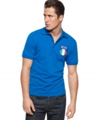 Pop the collar and let your casual style flow with this polo shirt from Hugo Shirt GREEN. Pop the collar and let your casual style flow with this polo shirt from Hugo Shirt GREEN.