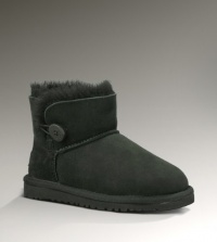 UGG Australia Mini Bailey Button Black Youth Boot (6) UGG Australia Mini Bailey Button Black Youth Boot (6)