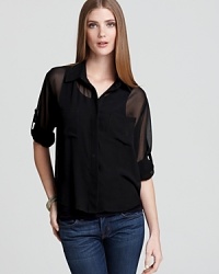 This lightweight Vintage Havana top is destined to be your every-season, all-occasion staple. This lightweight Vintage Havana top is destined to be your every-season, all-occasion staple.