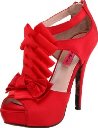 Betsey Johnson Women's Iconnn T-Strap Pump Betsey Johnson Women's Iconnn T-Strap Pump